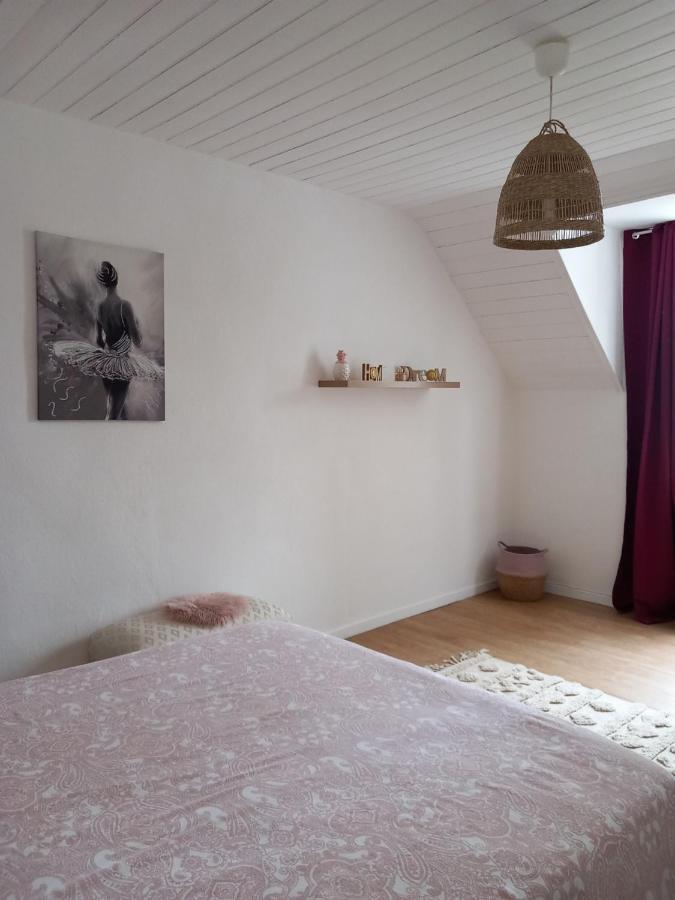 Maison 3 Etoiles Proche Des Plages Pont-lʼAbbé Esterno foto